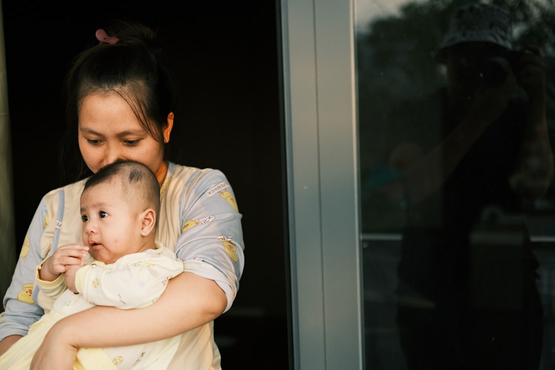 Conjo di mama: een kwetsende uitdrukking in de straattaal